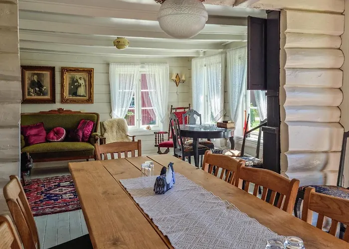 Gorgeous In With Wifi *